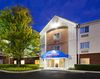 Pet Friendly Candlewood Suites Huntersville-Lake Norman Area in Huntersville, North Carolina