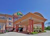 Pet Friendly Holiday Inn Express Warrenton in Warrenton, Missouri