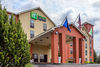 Pet Friendly Holiday Inn Express Grants Pass in Grants Pass, Oregon