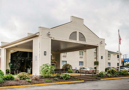 Pet Friendly Quality Inn New Castle in New Castle, Pennsylvania