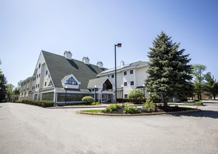 Pet Friendly Comfort Inn in Concord, New Hampshire