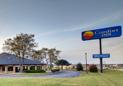 Pet Friendly Quality Inn Waverly in Waverly, Iowa