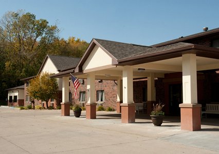Pet Friendly Quality Inn & Suites in Decorah, Iowa