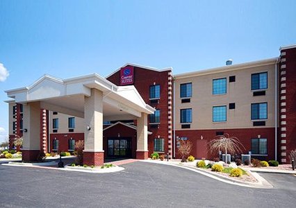 Pet Friendly Comfort Suites South in Grand Rapids, Michigan