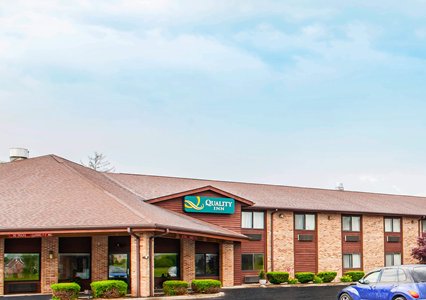 Pet Friendly Rodeway Inn in Huntington, Indiana