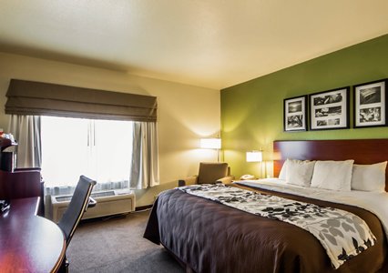Pet Friendly Best Western Coffeyville Central Business District Inn and Suites in Coffeyville, Kansas