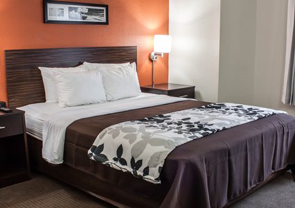 Pet Friendly Sleep Inn Arlington Near Six Flags in Arlington, Texas