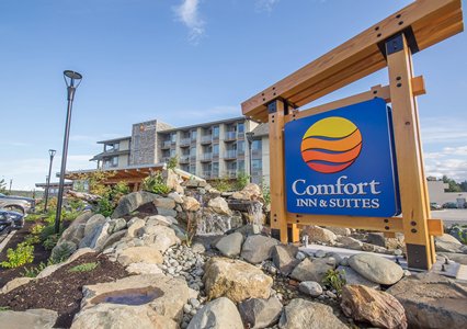 Pet Friendly Comfort Inn & Suites in Campbell River, British Columbia
