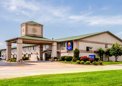 Pet Friendly Quality Inn in Ozark, Missouri