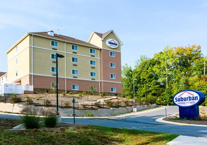 Pet Friendly Suburban Extended Stay Hotel Quantico in Stafford, Virginia