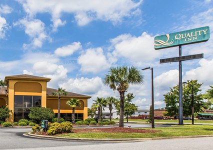 Pet Friendly Quality Inn in Brunswick, Georgia