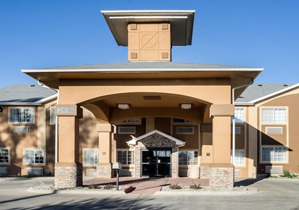 Pet Friendly Comfort Inn in Emporia, Kansas