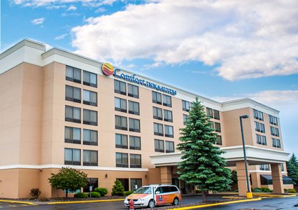 4 Best Verified Pet Friendly Hotels In Watertown With Weight Limits Pet Fees