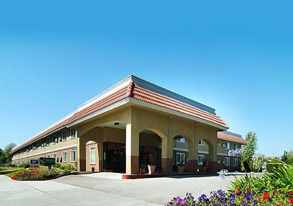 Pet Friendly Quality Inn Santa Clara Convention Center in Sunnyvale, California