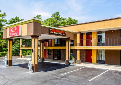 Pet Friendly Econo Lodge in Aiken, South Carolina