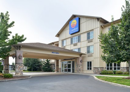 Pet Friendly Comfort Inn & Suites in Mcminnville, Oregon