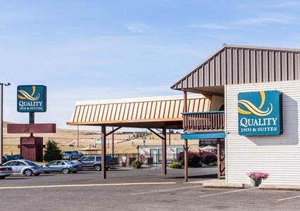 Pet Friendly Quality Inn & Suites in Goldendale, Washington