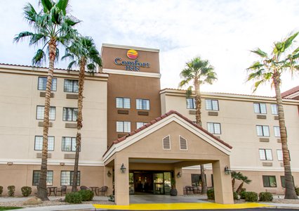 Pet Friendly Comfort Inn Chandler - Phoenix South in Chandler, Arizona