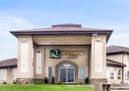 Pet Friendly Quality Inn in Oacoma, South Dakota