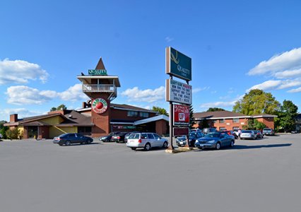 Pet Friendly Quality Inn in Arnprior, Ontario