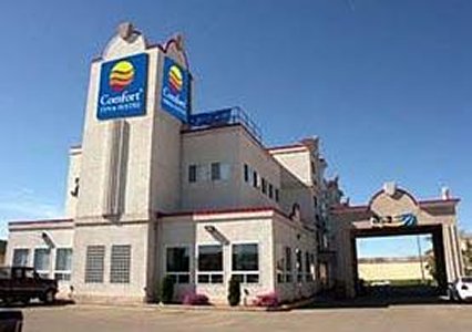 Pet Friendly Comfort Inn & Suites in Yorkton, Saskatchewan