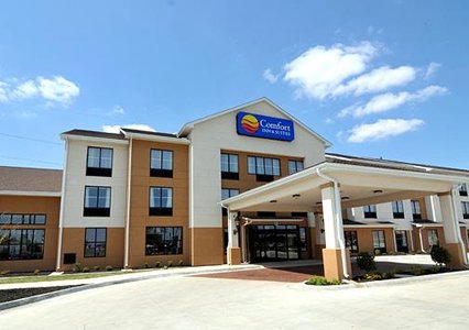 Pet Friendly Comfort Inn & Suites in Blytheville, Arkansas