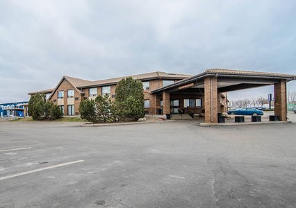 Pet Friendly Comfort Inn in Saskatoon, Saskatchewan