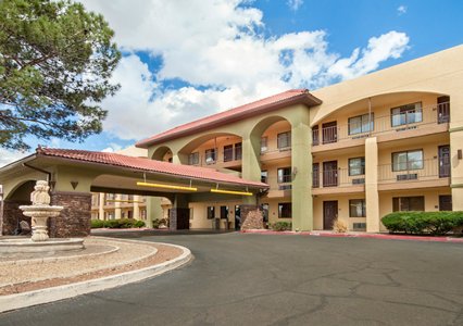 Pet Friendly Quality Inn Airport East in El Paso, Texas