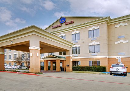 Pet Friendly Comfort Suites Near Alliance in Roanoke, Texas