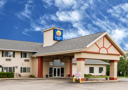 Pet Friendly Quality Inn in Edgerton, Wisconsin