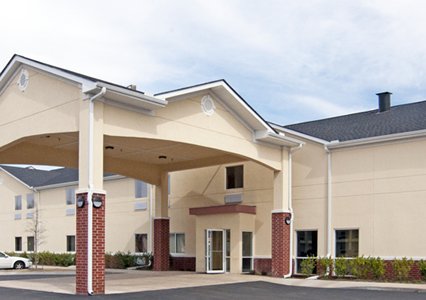 Pet Friendly Econo Lodge Inn & Suites Pritchard Road North Little Rock in North Little Rock, Arkansas