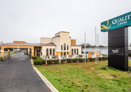 Pet Friendly Quality Inn in Bennettsville, South Carolina