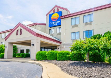 Pet Friendly Comfort Inn East in Evansville, Indiana