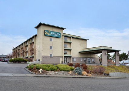 Pet Friendly Quality Inn in Kennewick, Washington