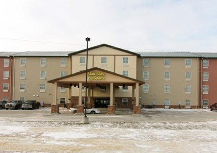 Pet Friendly MainStay Suites Tioga in Tioga, North Dakota