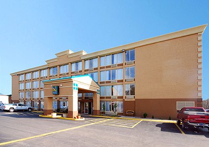 Pet Friendly Quality Inn & Suites in Lafayette, Indiana