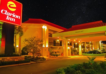 Pet Friendly Clarion Inn in Gulfport, Mississippi