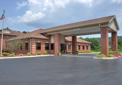 Pet Friendly Comfort Inn in Marion, North Carolina