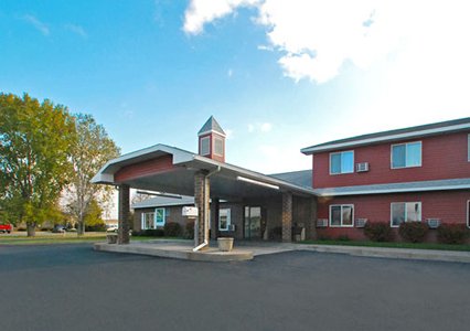 Pet Friendly Quality Inn in Hudson, Wisconsin