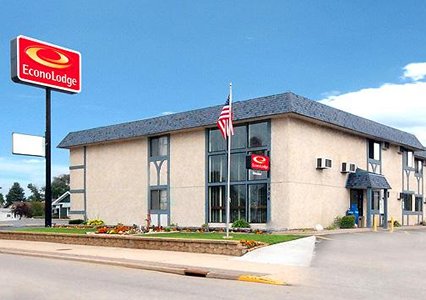 Pet Friendly Econo Lodge in La Crosse, Wisconsin