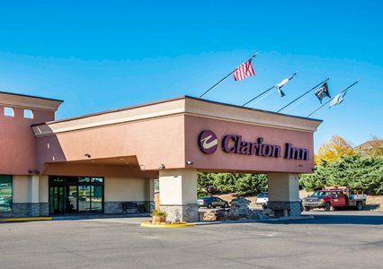 Pet Friendly Clarion Inn in Pueblo, Colorado