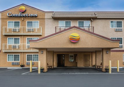 Pet Friendly Comfort Inn in Yreka, California