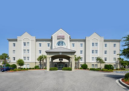 Pet Friendly Comfort Suites Myrtle Beach Central in Myrtle Beach, South Carolina