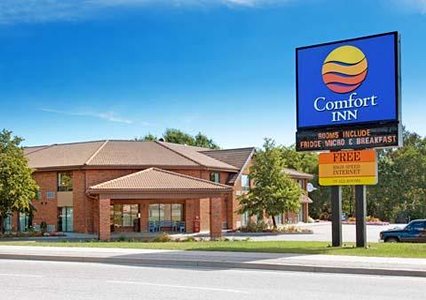 Pet Friendly Comfort Inn Airport in North Bay, Ontario