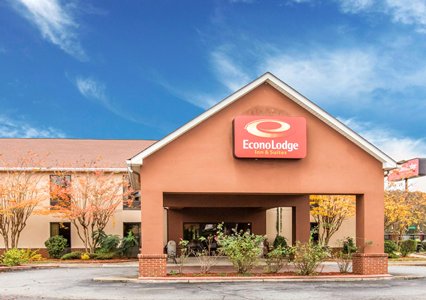 Pet Friendly Quality Inn in Canton, Georgia