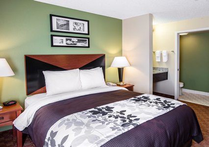 Pet Friendly Sleep Inn Denver Tech Center in Greenwood Village, Colorado