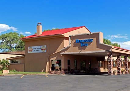 Pet Friendly Rodeway Inn in Gunnison, Colorado