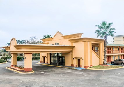 Pet Friendly Quality Inn in Tallahassee, Florida