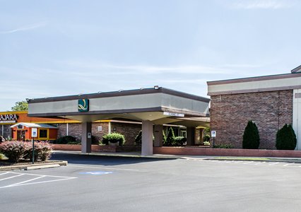 Pet Friendly Quality Inn and Suites in York, Pennsylvania