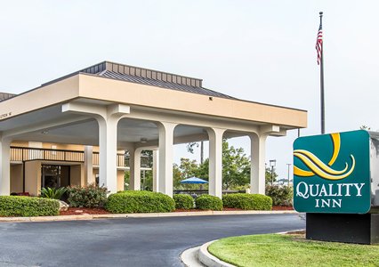 Pet Friendly Quality Inn At the Mall - Valdosta in Valdosta, Georgia